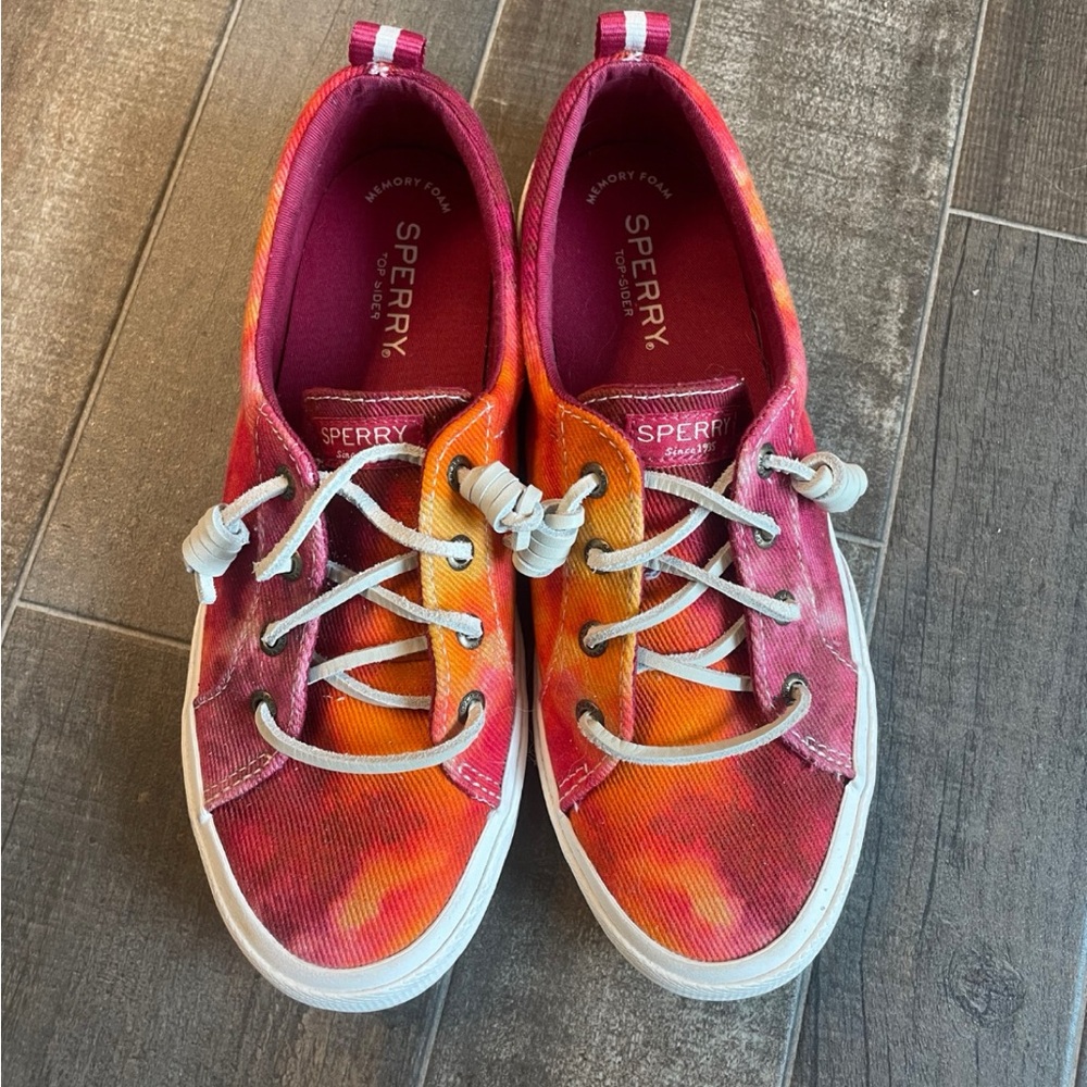Woman’s sperry size 7 barely worn